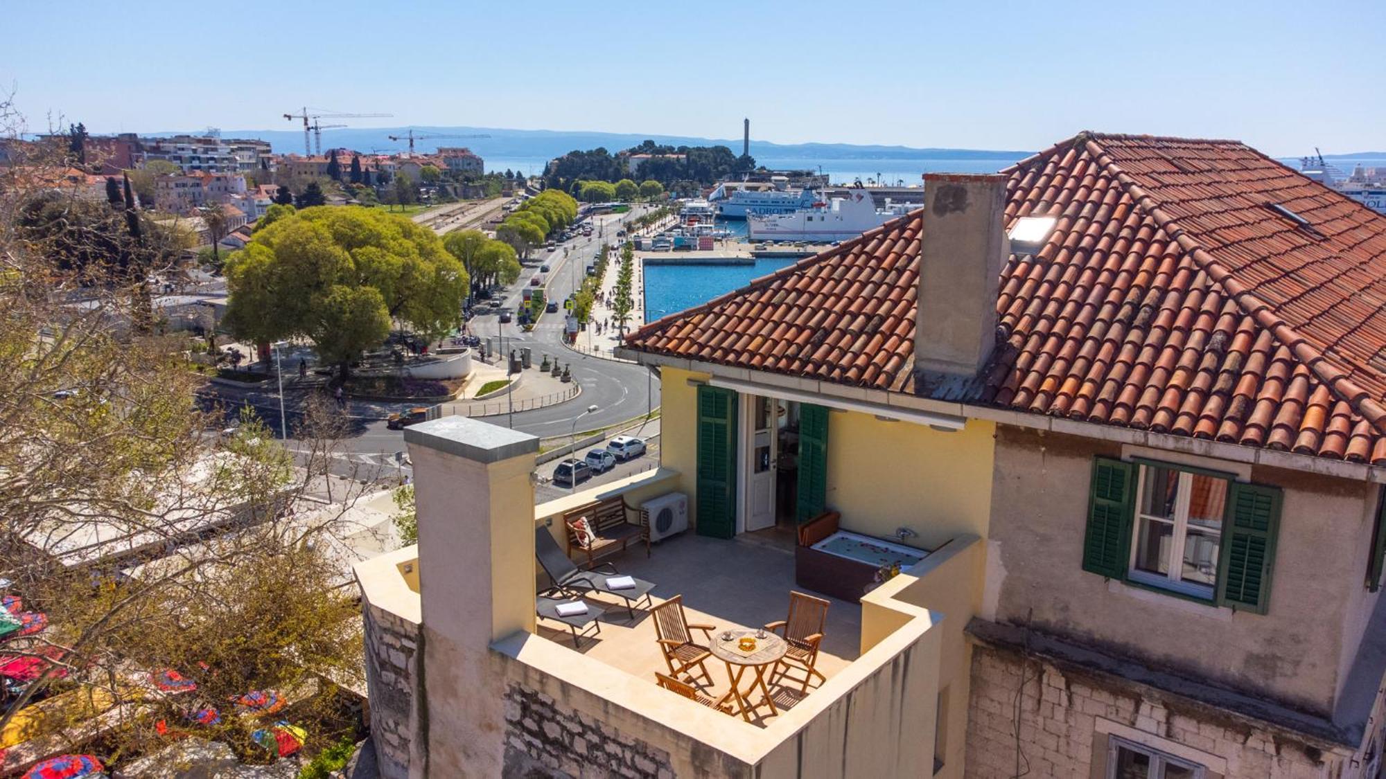 Terazza Grande In Diocletian Tower Apartman Split Kültér fotó