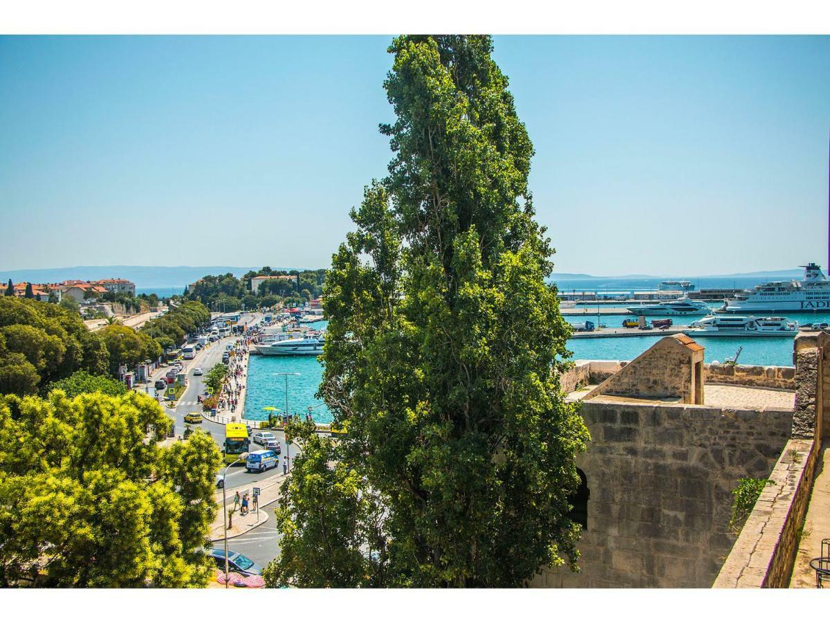 Terazza Grande In Diocletian Tower Apartman Split Kültér fotó